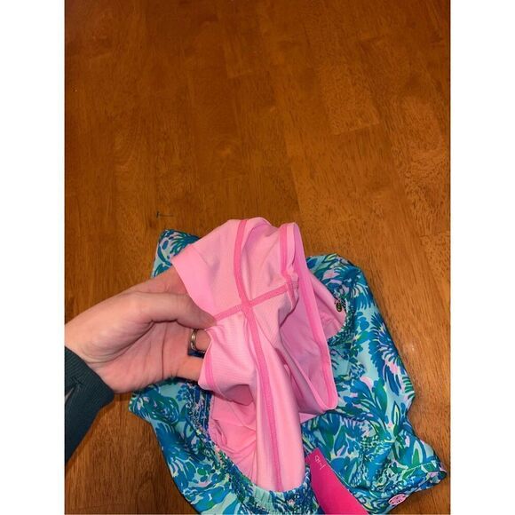 NWT Lilly Pulitzer Luxletic Ocean Trail Short Surf Blue Coral Of The Story 2XS - Picture 5 of 6